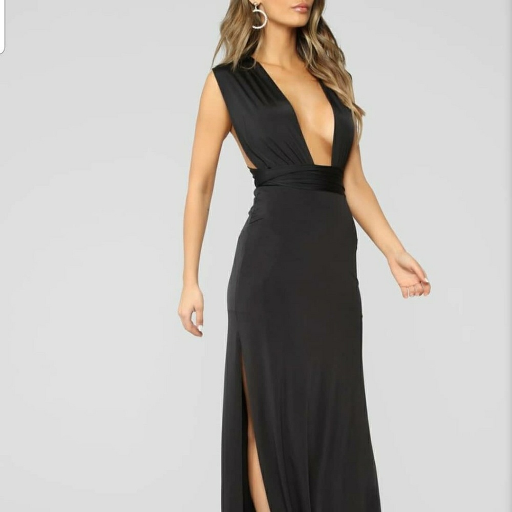 Dress - Picture 3 of 3